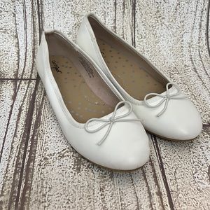 VGUC cat & Jack girls white ballet flats with bow detail church Easter